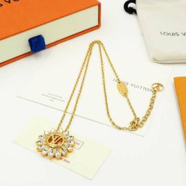 Picture of LV Necklace _SKULVnecklace02cly18612226